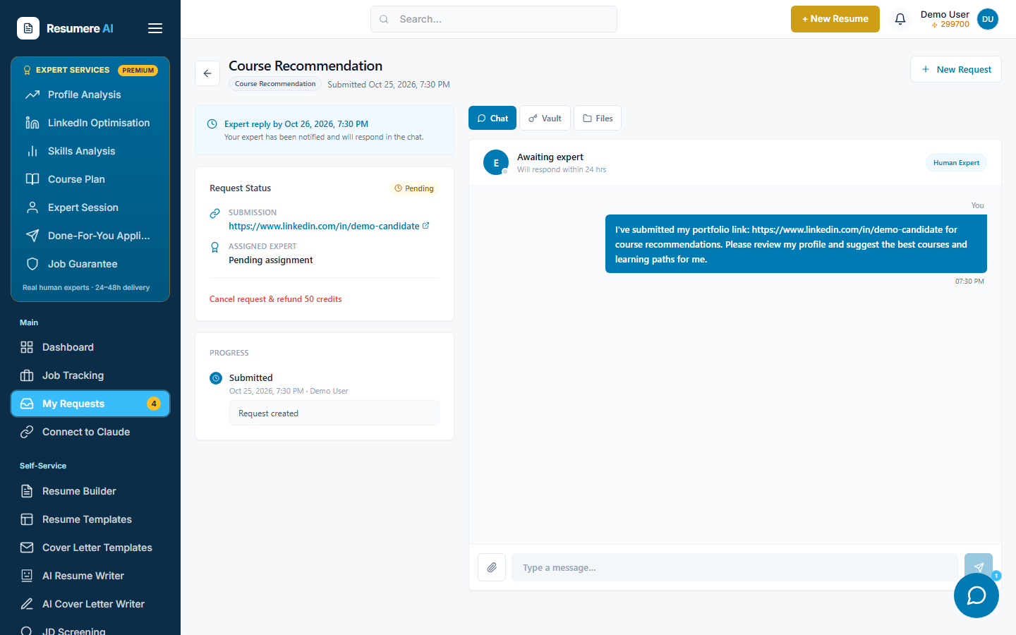 The Course Plan request page with status, process checklist and the expert chat